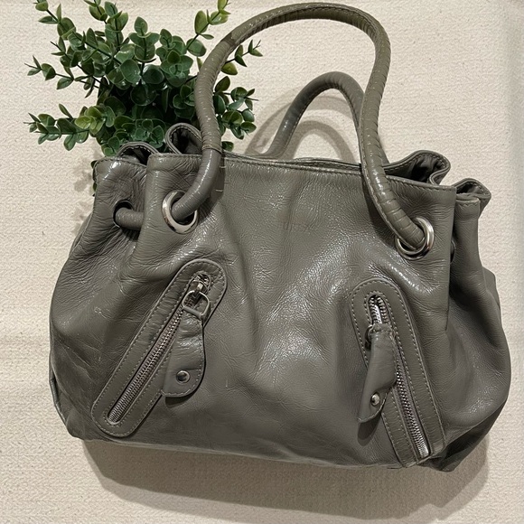 Furla - Leather Shoulder Bag - Picture 3 of 13